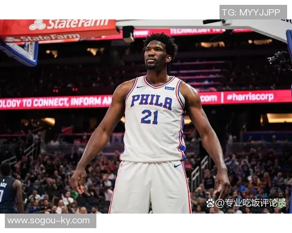 恩比德上半场表现稳定8投5中贡献14分1篮板3助攻1盖帽